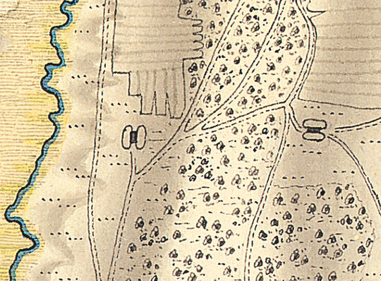 Die Kurhannoversche Landesaufnahme von 1779 zeigt die besondere Schmetterlingsform der damaligen Schafst�lle: In der Mitte das rechteckige Fundament, an den Seiten zwei abgerundete Gehege-Fl�gel.