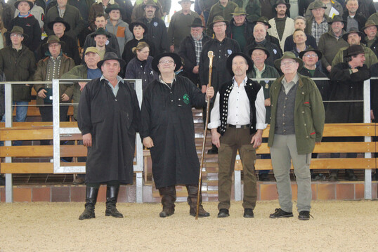 Der Arbeitskreis Hirtenzug mit den in Ansbach anwesenden Sch�fern.