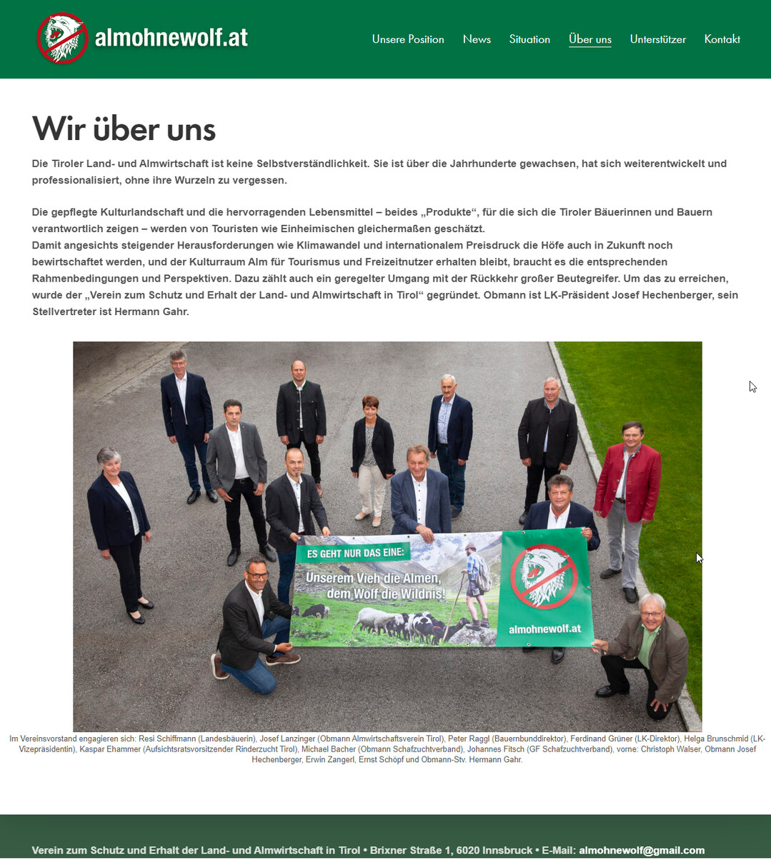 Im Vereinsvorstand engagieren sich: Resi Schiffmann (Landesbuerin), Josef Lanzinger (Obmann Almwirtschaftsverein Tirol), Peter Raggl (Bauernbunddirektor), Ferdinand Grner (LK-Direktor), Helga Brunschmid (LK-Vizeprsidentin), Kaspar Ehammer (Aufsichtsratsvorsitzender Rinderzucht Tirol), Michael Bacher (Obmann Schafzuchtverband), Johannes Fitsch (GF Schafzuchtverband), vorne: Christoph Walser, Obmann Josef Hechenberger, Erwin Zangerl, Ernst Schpf und Obmann-Stv. Hermann Gahr.