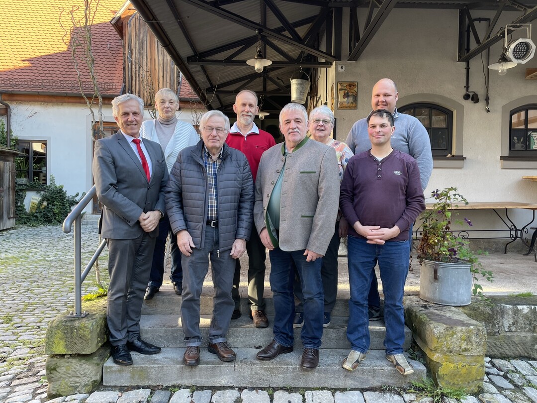 Der neue BDZ-Vorstand (v.l): Dr. Stefan Völl (Geschäftsführer), Dr. Regina Walther, Karl-Heinz Frank (BDZ-Ehrenmitglied), Achim Jilg, Bernd Merscher, Hedwig Eusterwiemann, Heino Siegel und Martin Steffens (fachliche Beratung).