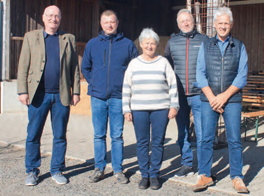 Vorstand, Zuchtleiter und Geschftsfhrung des Landesverbandes Bayerischer Ziegenzchter (v.l.): Dr. Christian Mendel, Tobias Liebert, Andrea Kaufmann, Marco Marek und Johannes Maibom.