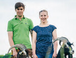 Franzi Eigner und Michael Höpfl starteten 2019 mit ihren Thüringer Wald Ziegen in einen neuen Betriebszweig.