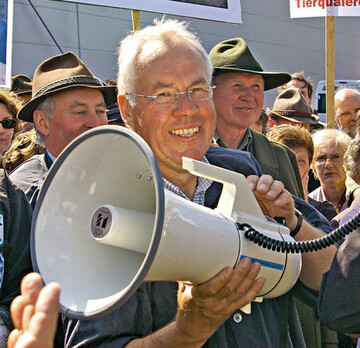VDL-Vorsitzender Carl Lauenstein, hier bei der Schferdemonstration in Luxemburg, blickt auf ein ereignisreiches Verbandsjahr zurck.