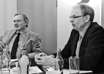 Der stellvertretende VDL-Vorsitzende Heiko Schmidt (links) und der Generalsekretr
des Deutschen Bauernverbandes (DBV), Dr. Helmut Born, bei der Arbeitssitzung
ber die GAP der EU nach 2014 in Berlin.