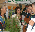 Die EuroTier 2008 in Hannover ist der richtige Ort, um international für die
deutsche Schafzucht zu werben und interessante Kontakte zu knüpfen.