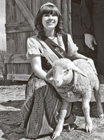 Die amtierende Lammkönigin
Nicole Herb, aus Bad-Überkingen/Hausen