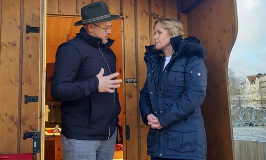 Wendelin Schmcker im Gesprch mit Bundesumweltministerin Steffi Lemke (Bndnis 90/Die Grnen)